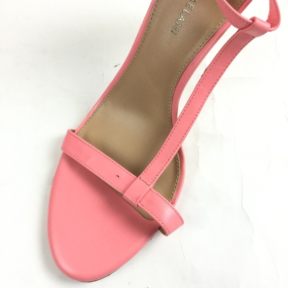 - New Antonio Melani Pink Leather Sandal - Picture 8 of 8
